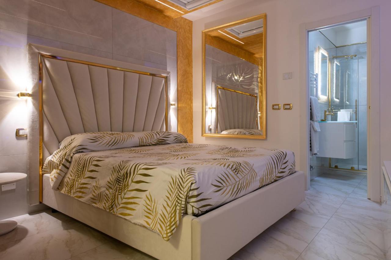 Fashion Apartment Gold Bologna With Jacuzzi & Car Garage Extérieur photo