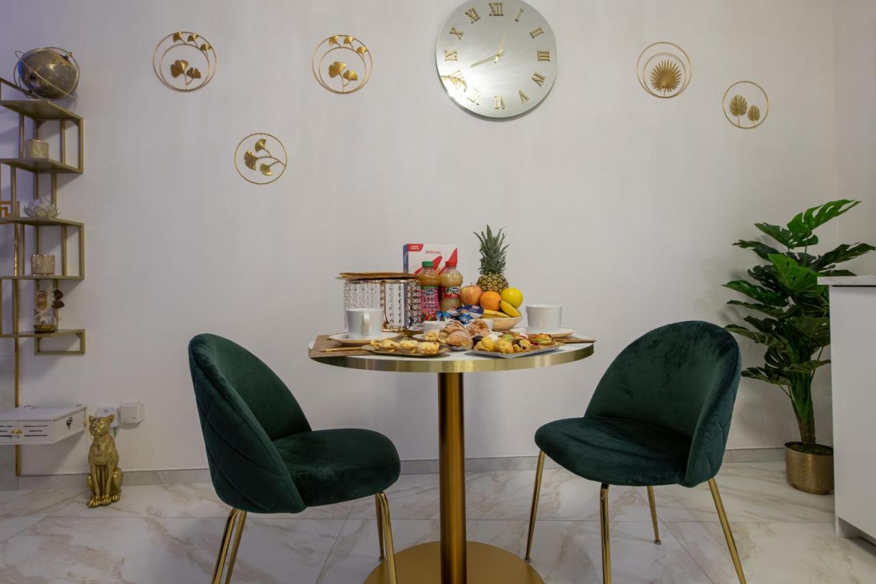Fashion Apartment Gold Bologna With Jacuzzi & Car Garage Extérieur photo