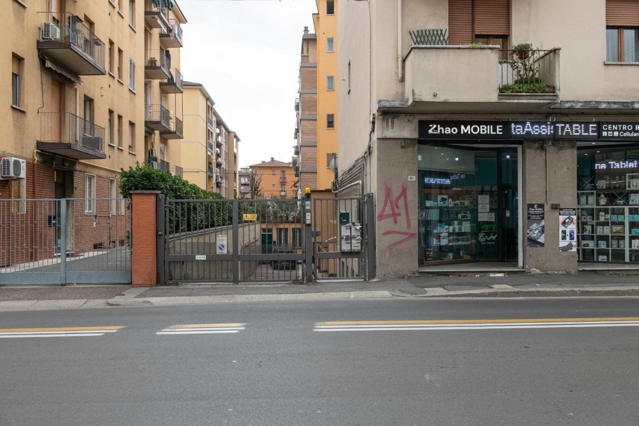 Fashion Apartment Gold Bologna With Jacuzzi & Car Garage Extérieur photo