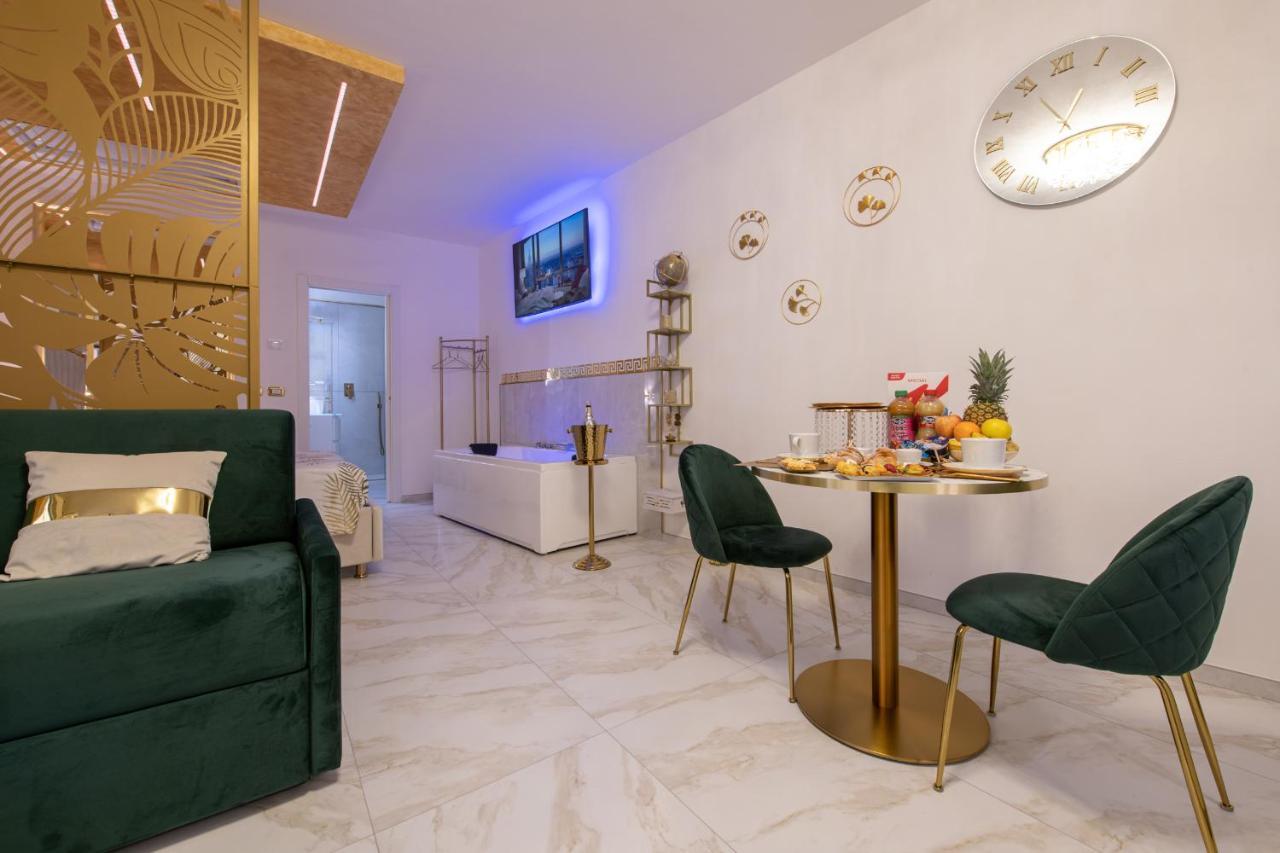 Fashion Apartment Gold Bologna With Jacuzzi & Car Garage Extérieur photo