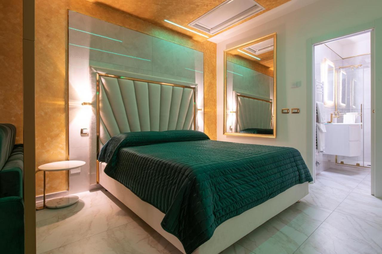 Fashion Apartment Gold Bologna With Jacuzzi & Car Garage Extérieur photo