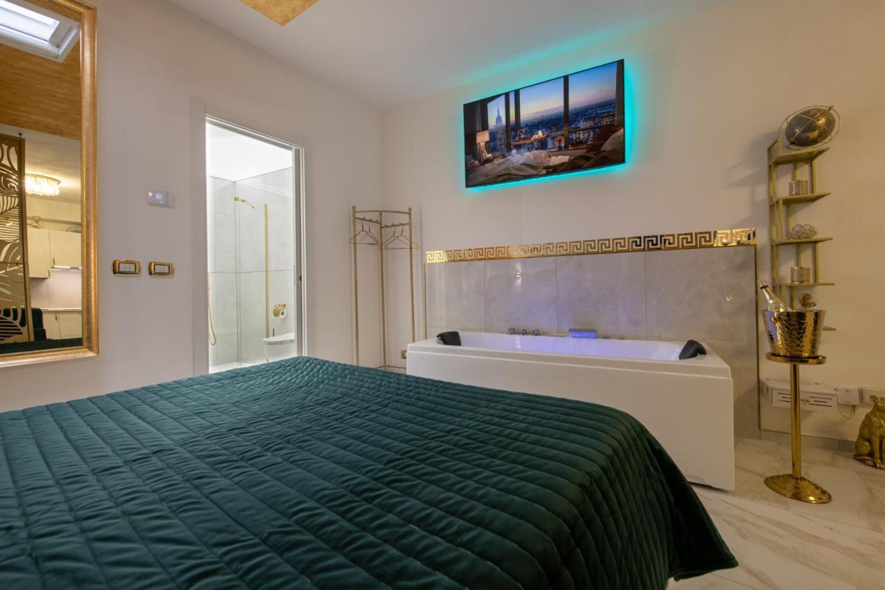 Fashion Apartment Gold Bologna With Jacuzzi & Car Garage Extérieur photo