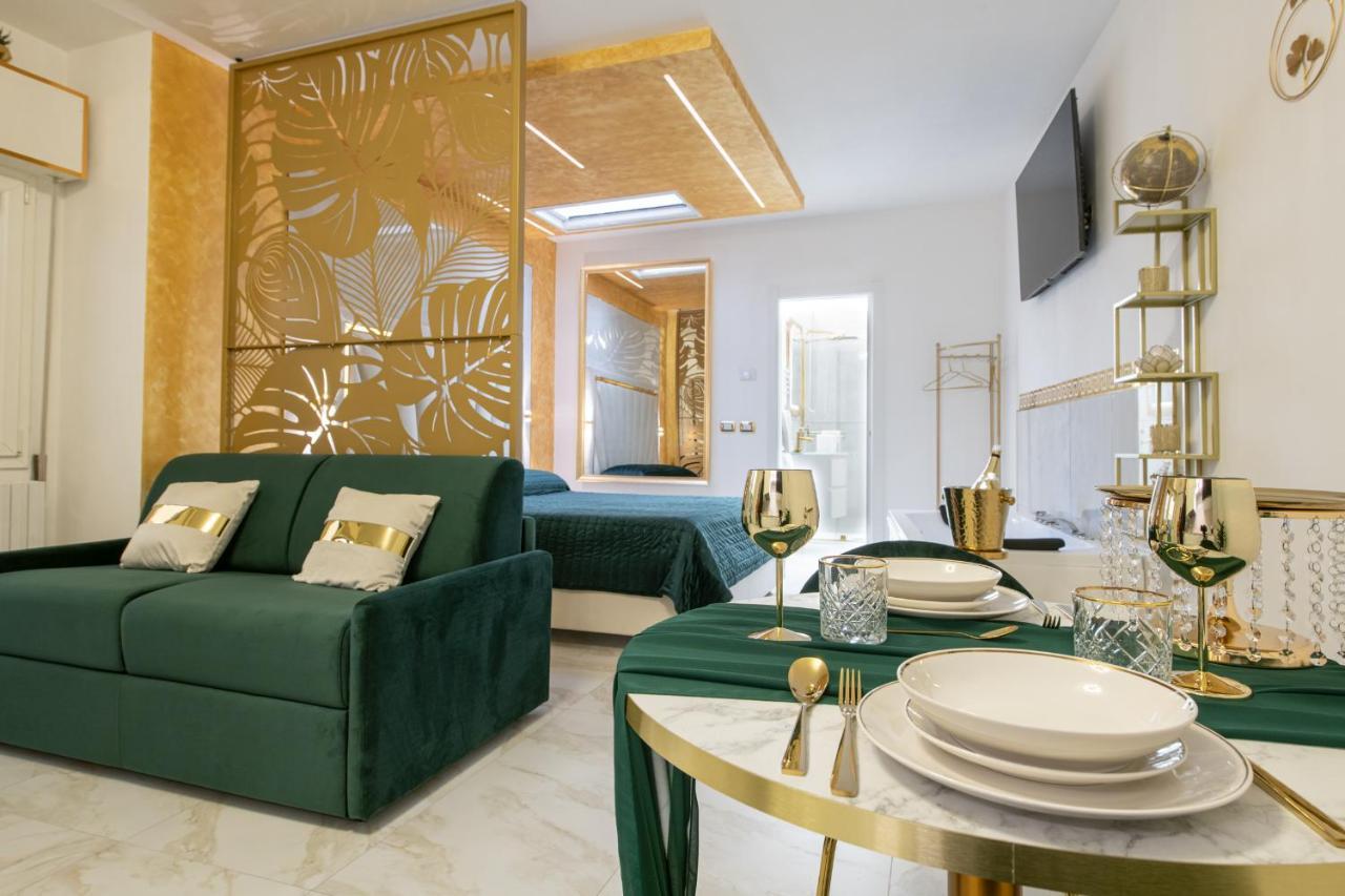 Fashion Apartment Gold Bologna With Jacuzzi & Car Garage Extérieur photo
